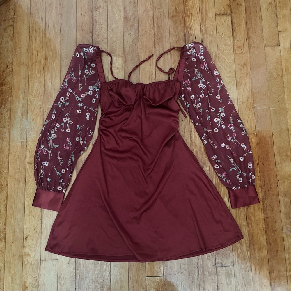 NWOT Danielle Bernstein we wore what puff sleeve satin burgundy red dress
